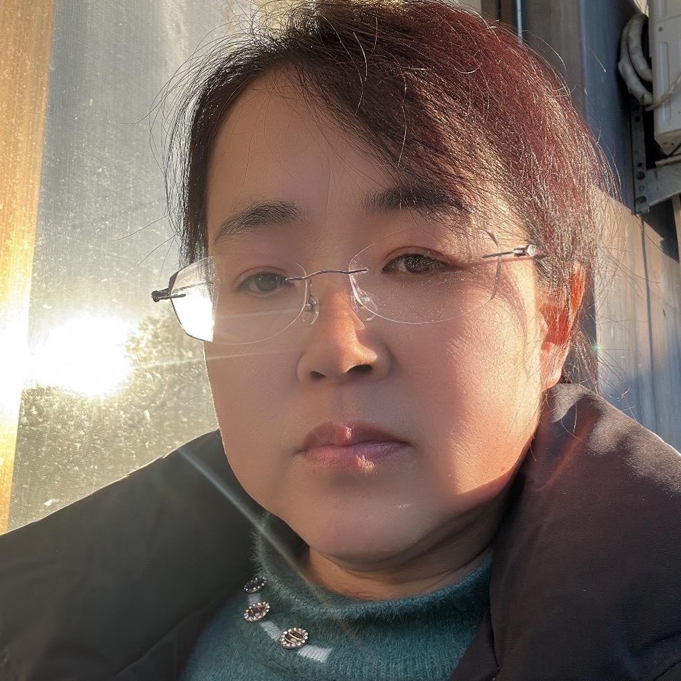 李玲的生活