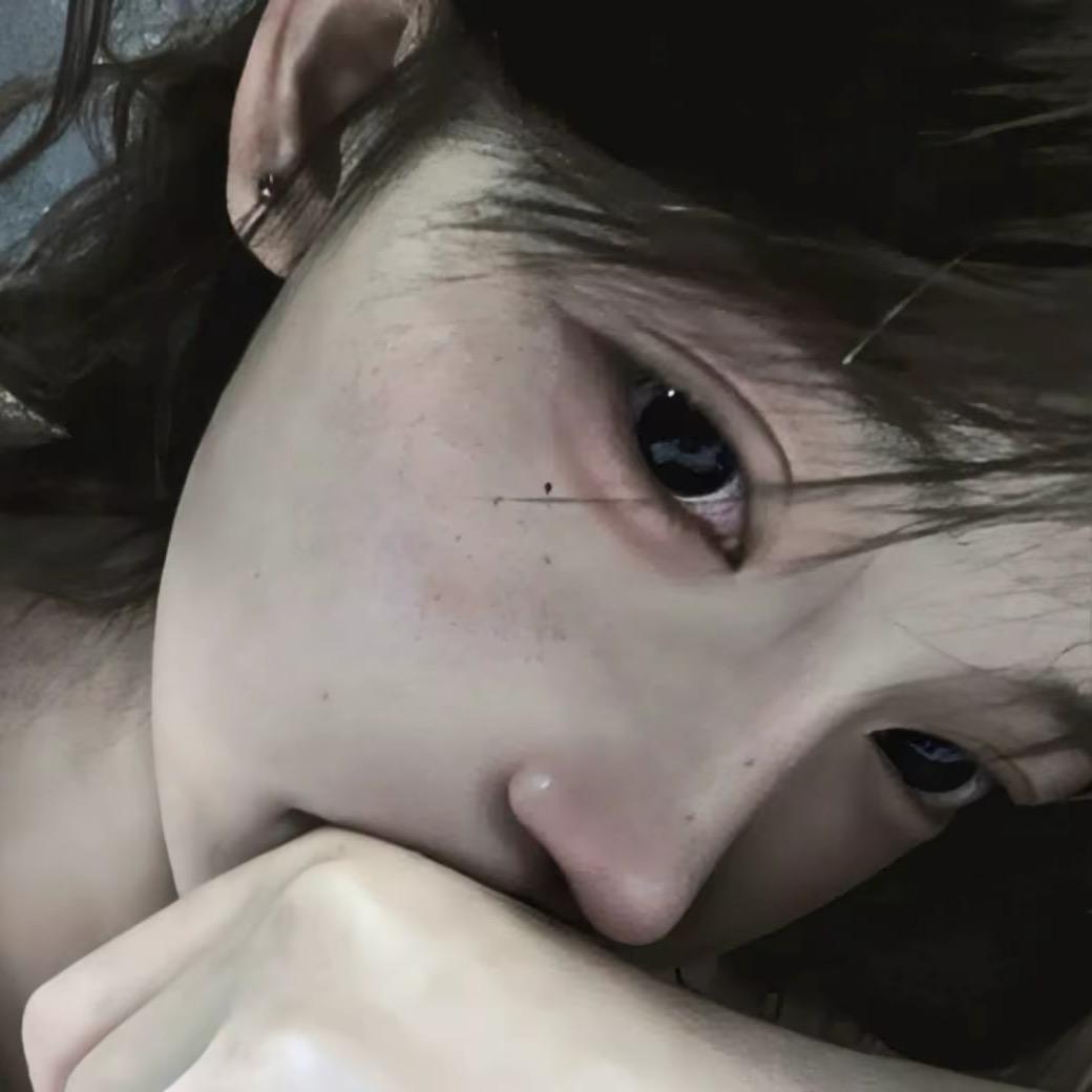 小群睡不醒🫧