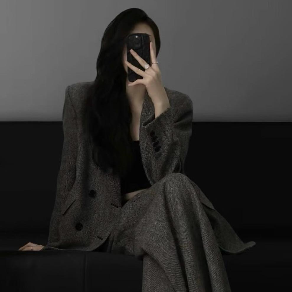 DK巴黎专柜轻奢女装店
