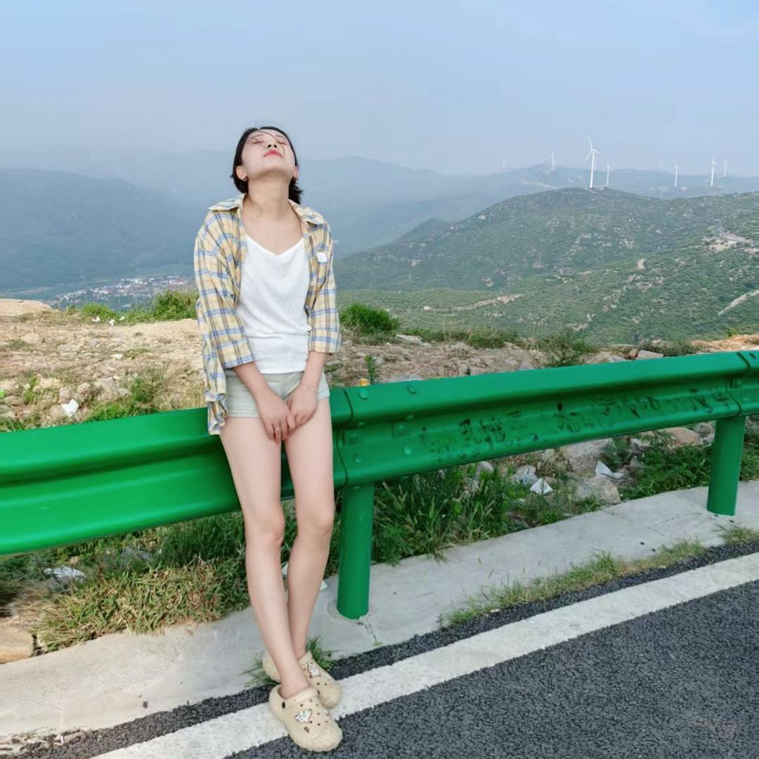 嘿！文静不文静
