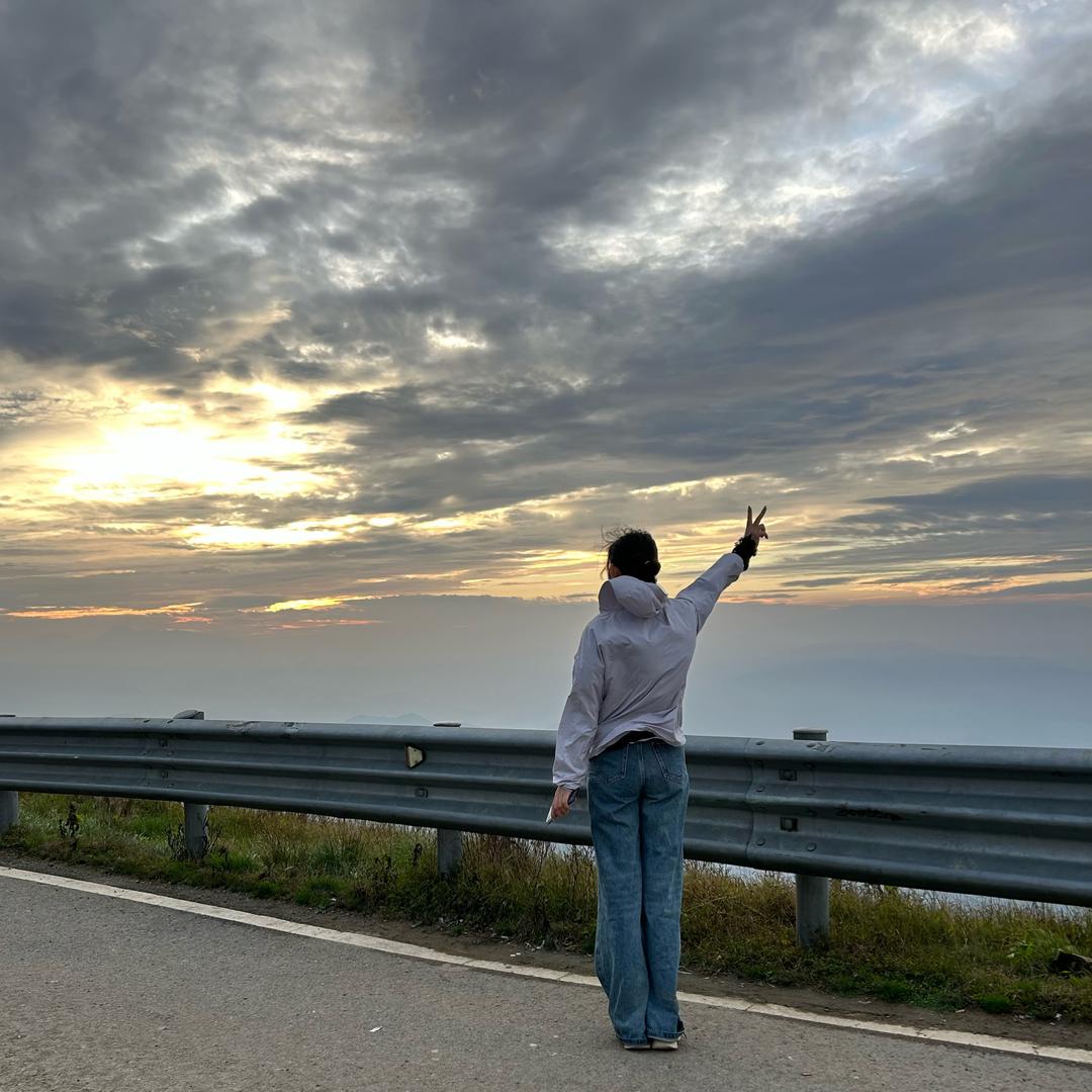 Hi.  莂來 无恙 ☘️🧗‍♀️