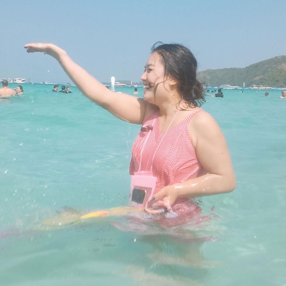 轻姿热辣滚烫