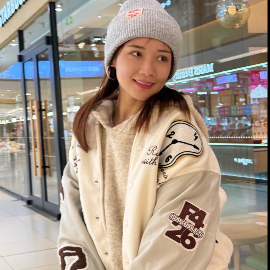 爱谁谁！就不长大！