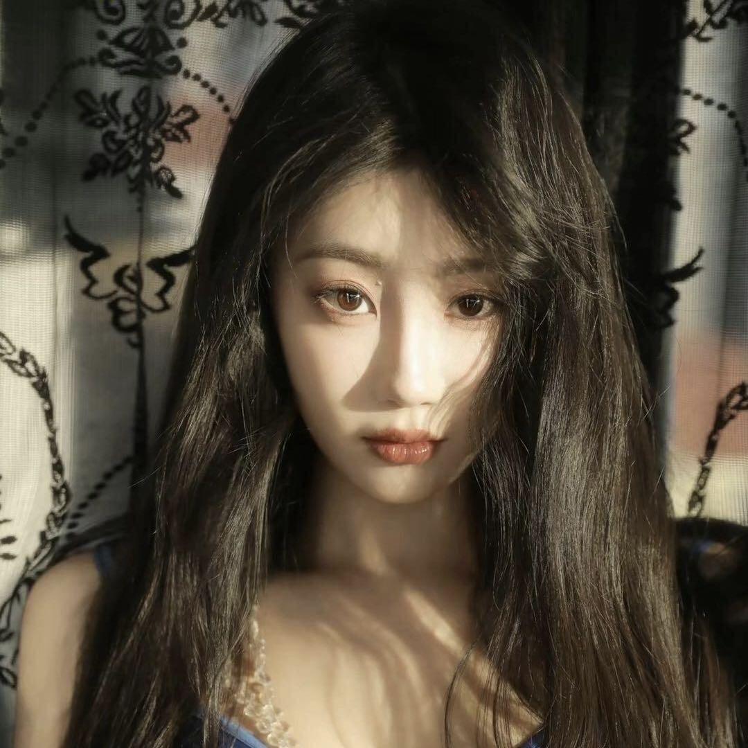 程艺佳儿