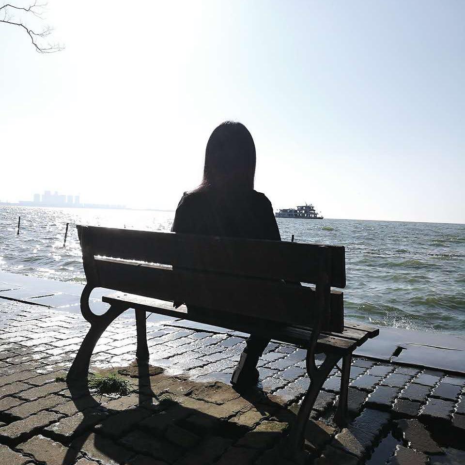沈初一