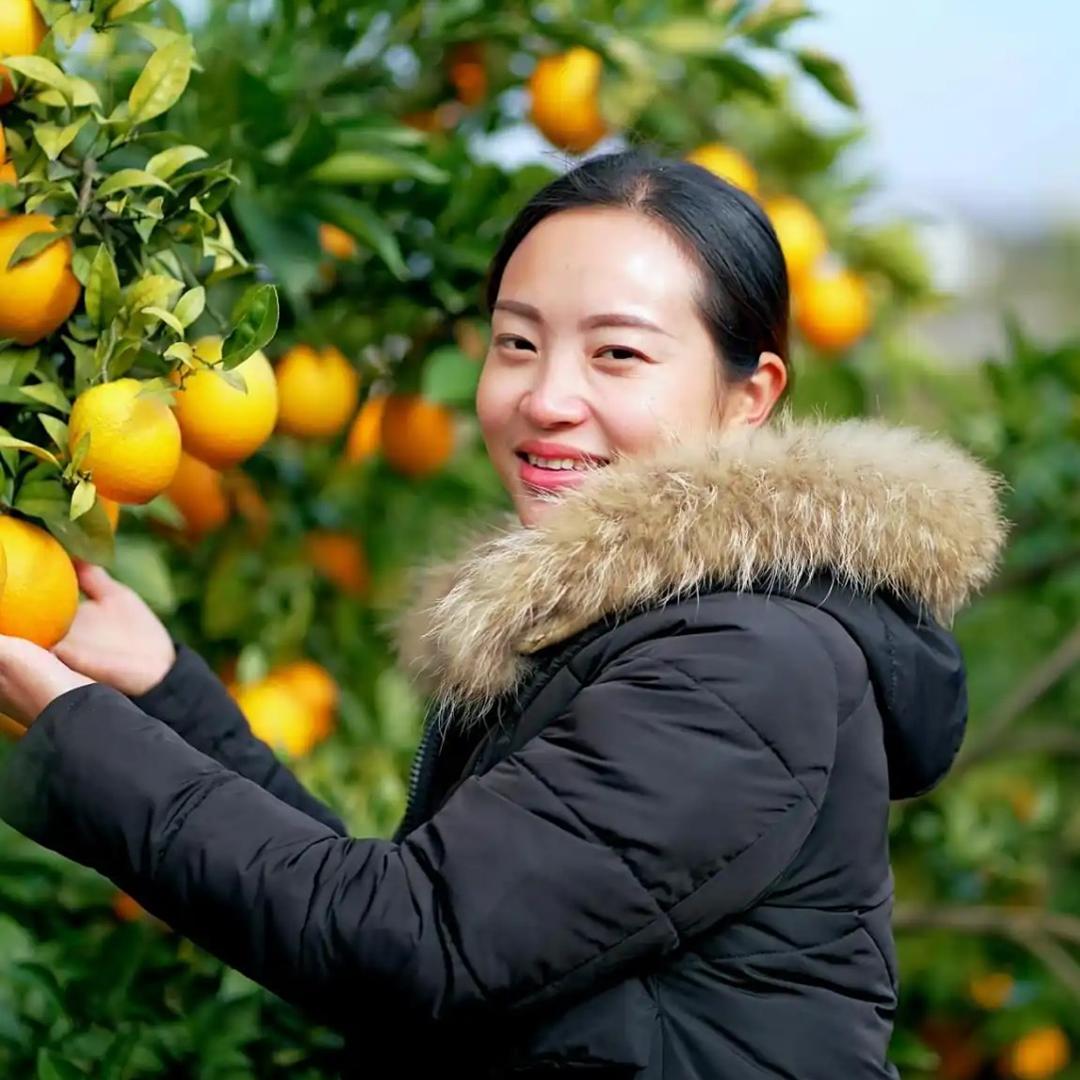 乡妹朱朱小超订婚感恩回馈现场活动