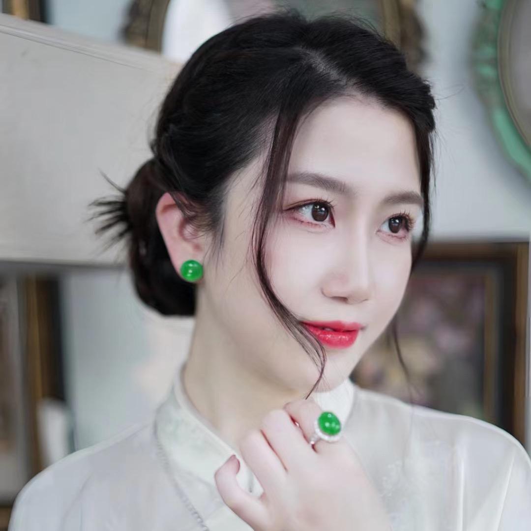 添宝翠