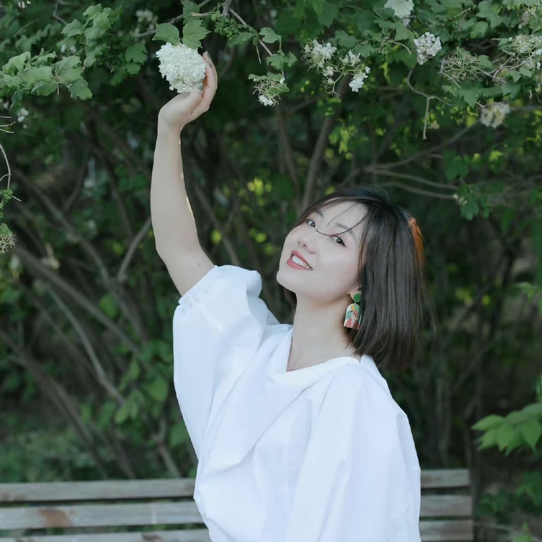 莉小mo-graya