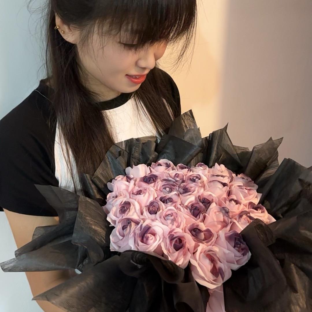 ༺燕子不吃香菜 🕊༺