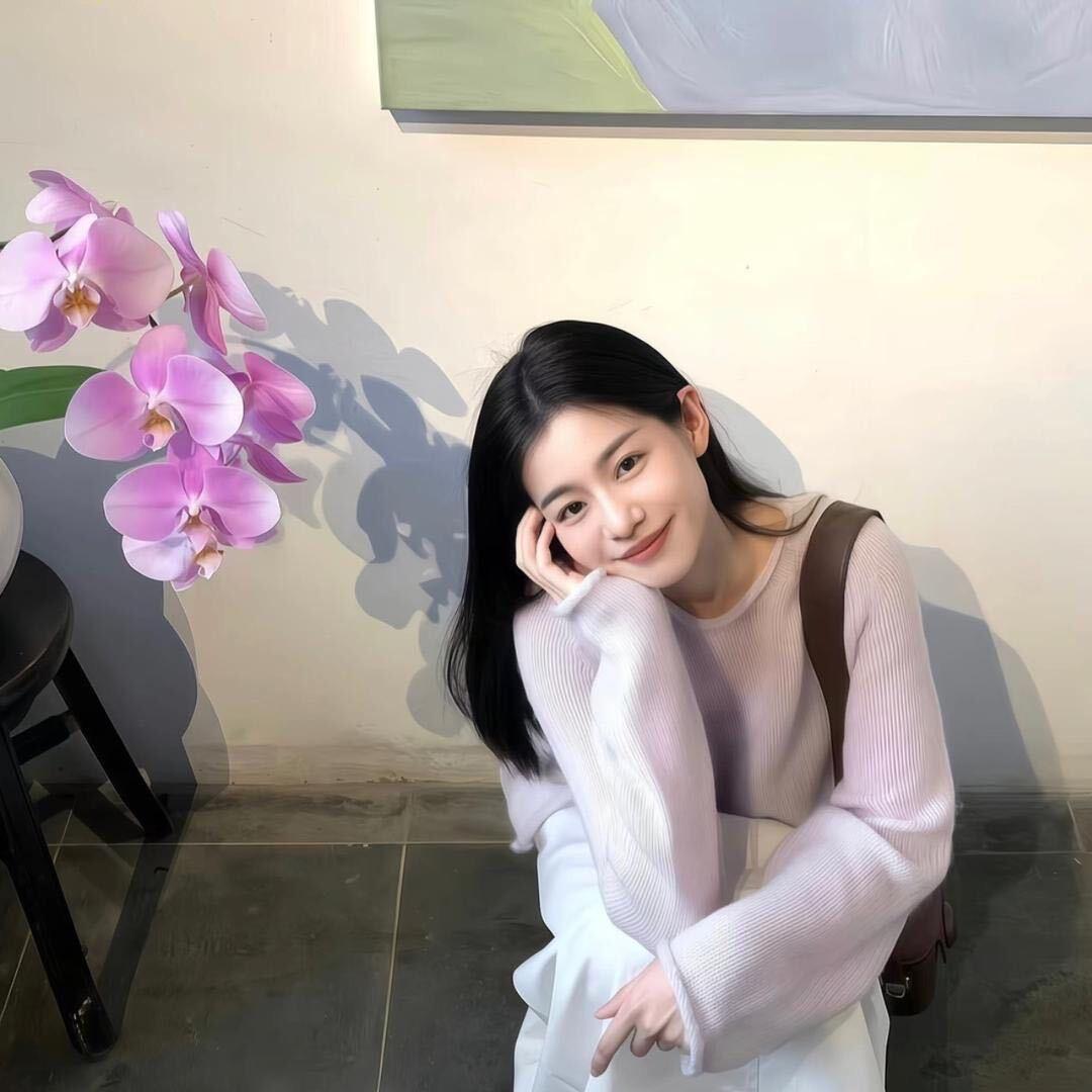 吕然然.