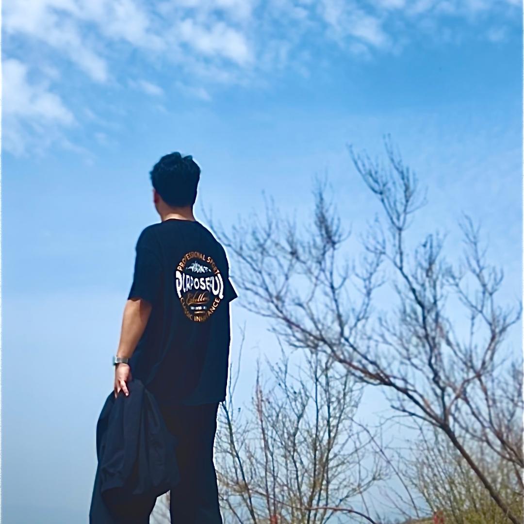 W。