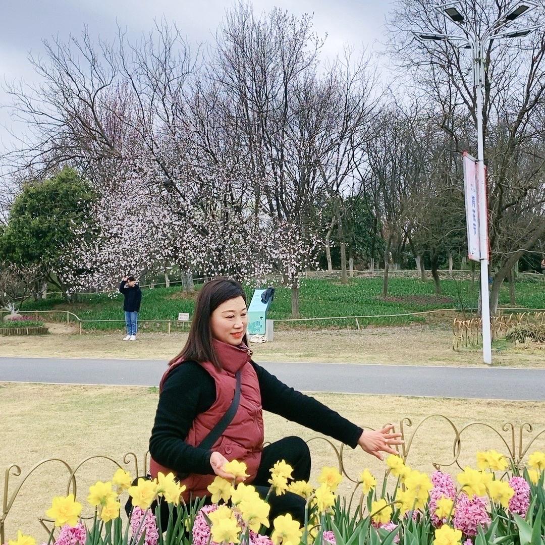 洛一服饰