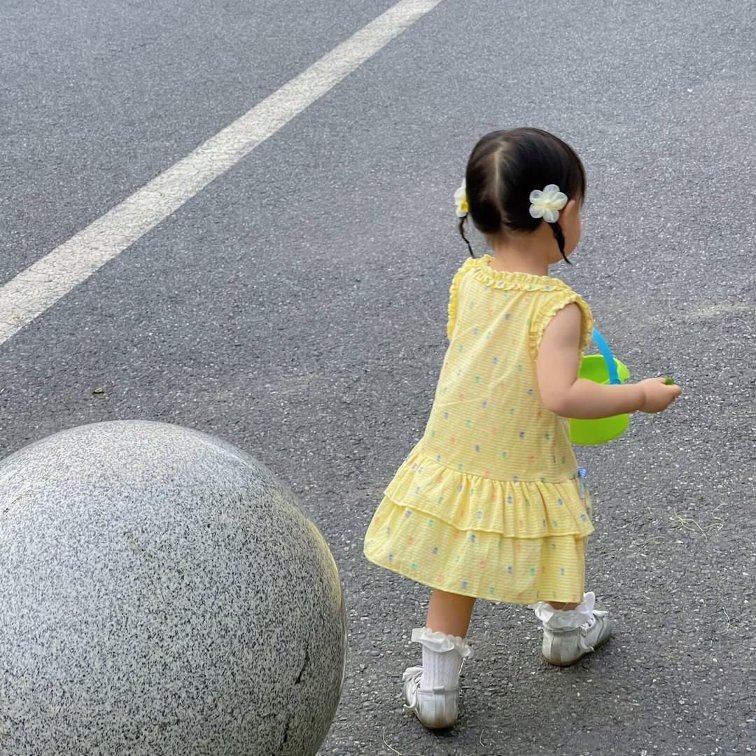 吃一口柚子吖