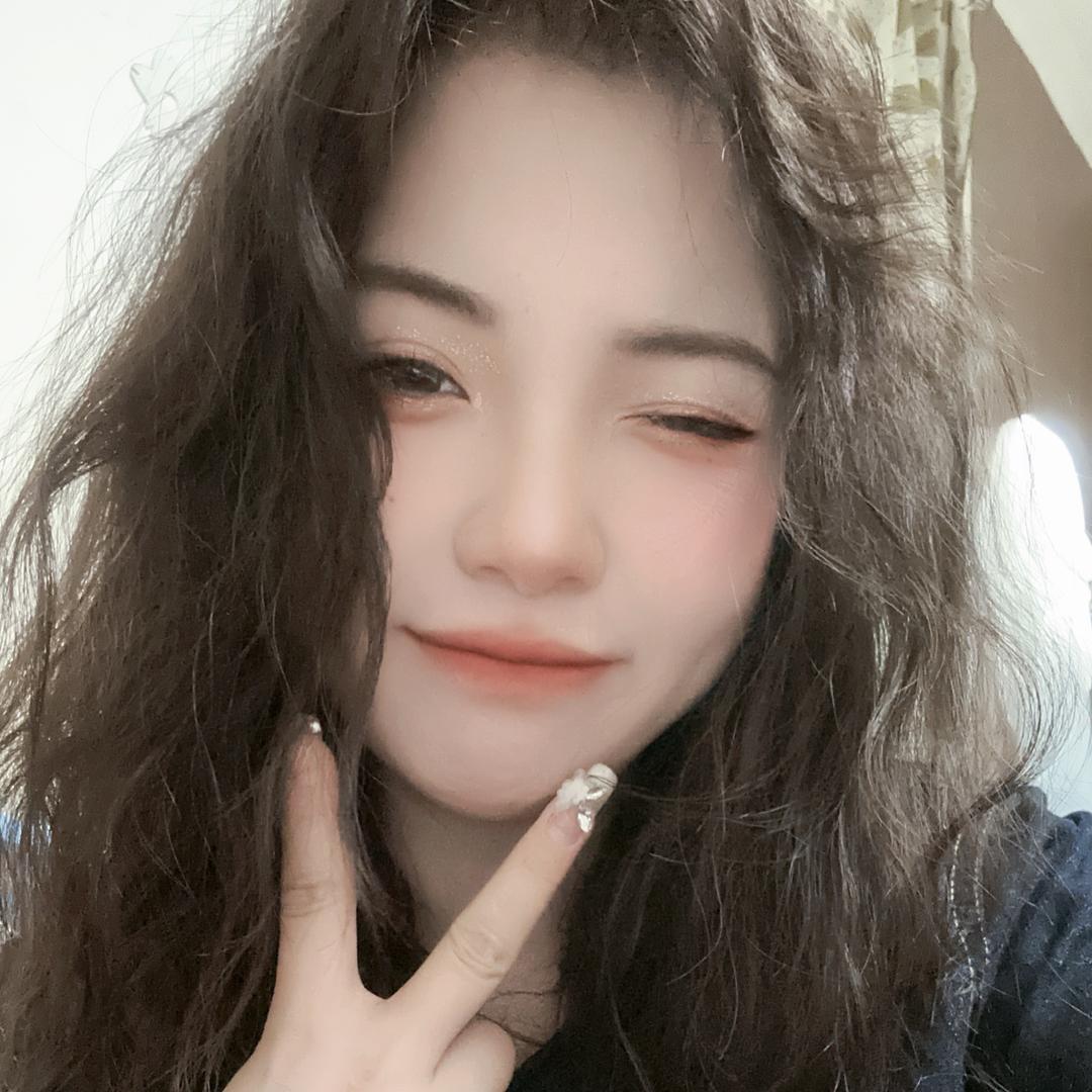 柠美设计服饰店
