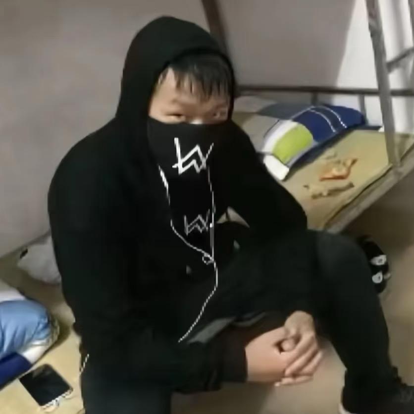一班嘉豪