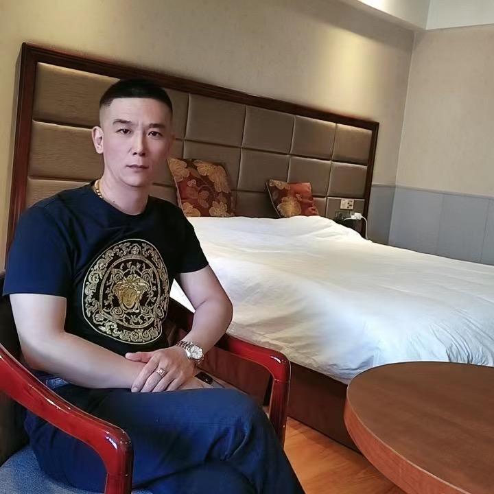 🧝阿 托 哥🧝