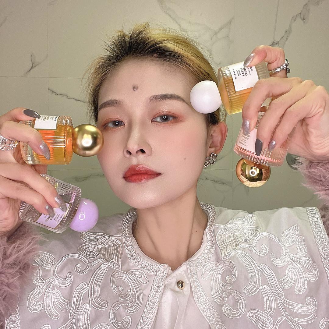 诗晴- FPF调香师香水创始人@抖音