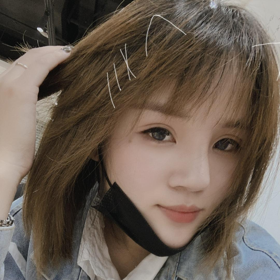 蒋哈哈Studio
