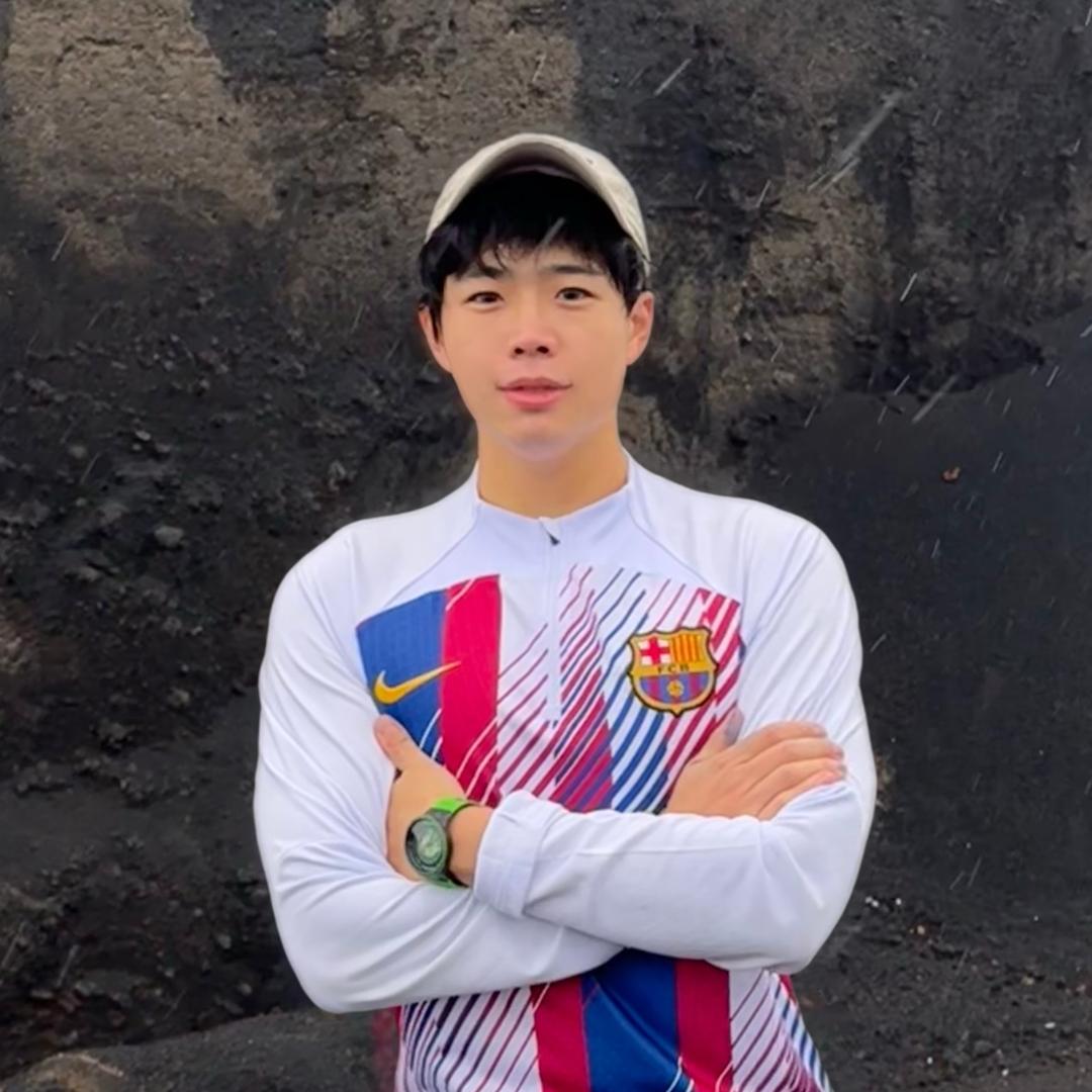 足球迷张子帅（220斤减脂版）