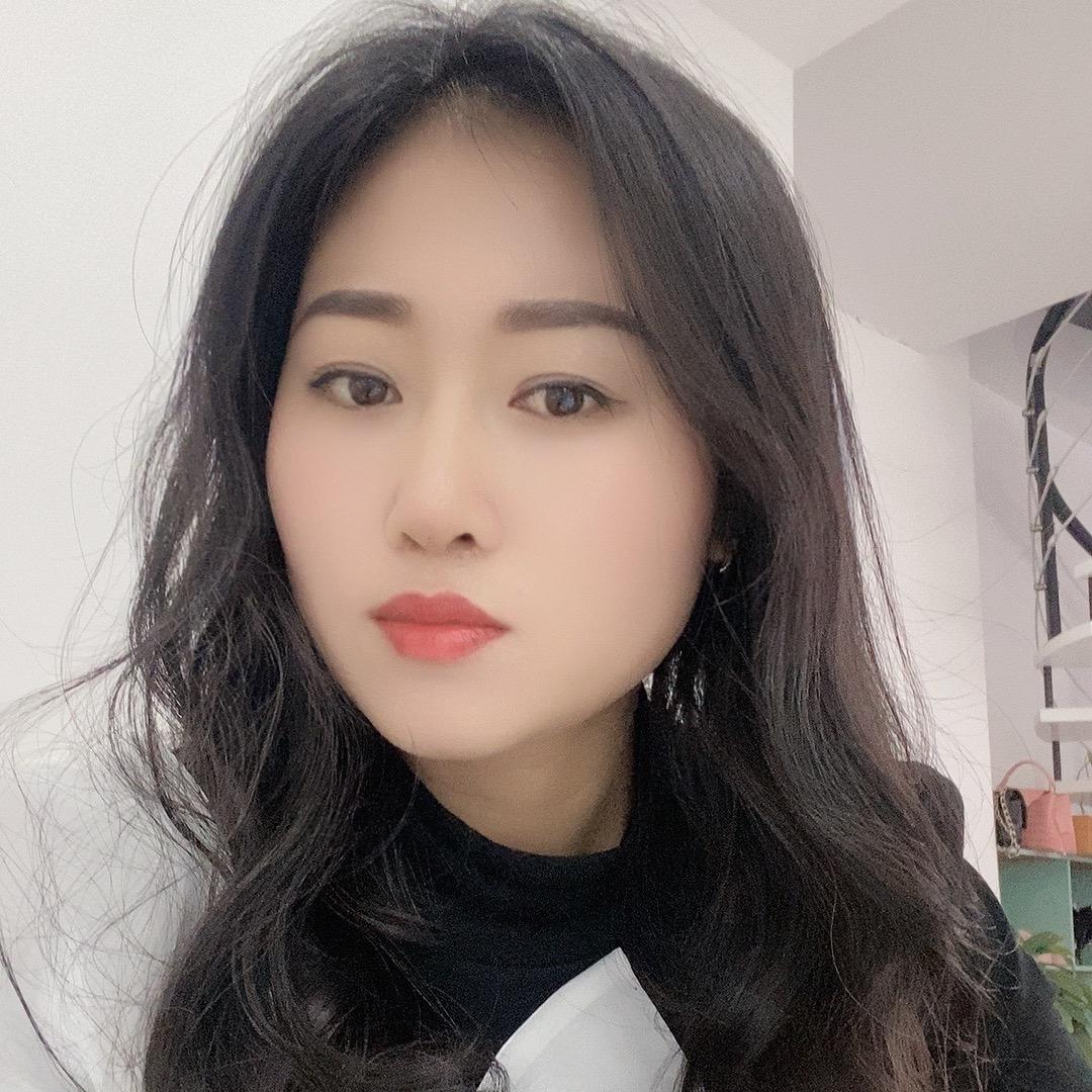 啦啦（璟妍护肤品）