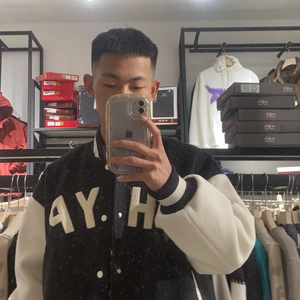 小小伟巴