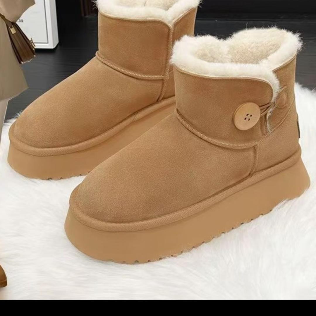 💫赵赵家雪地靴。