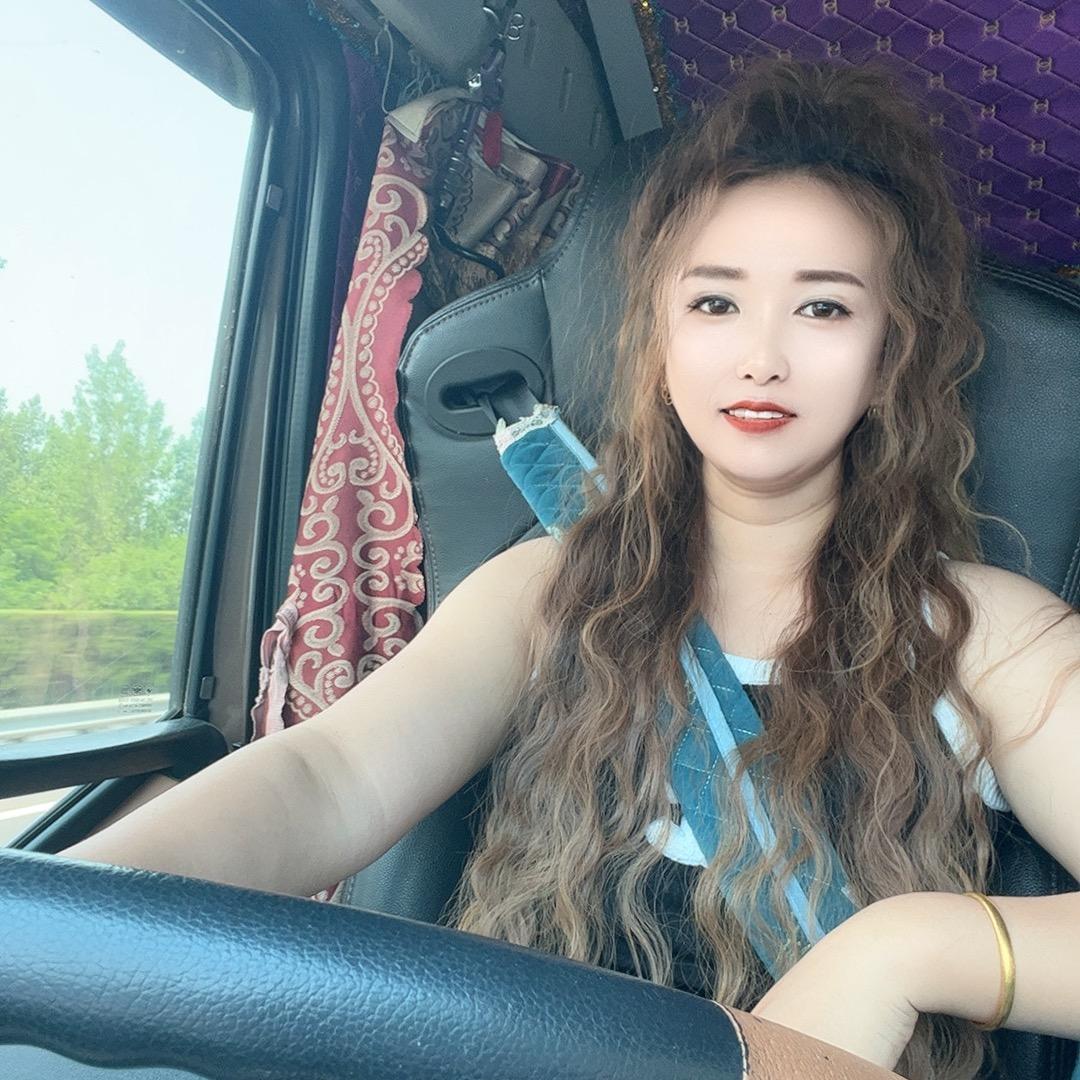 货车女司机丹丹