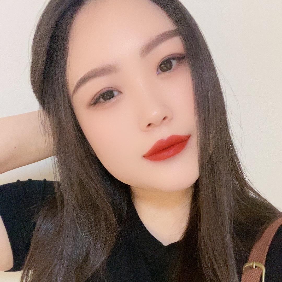@芳芳精选女装
