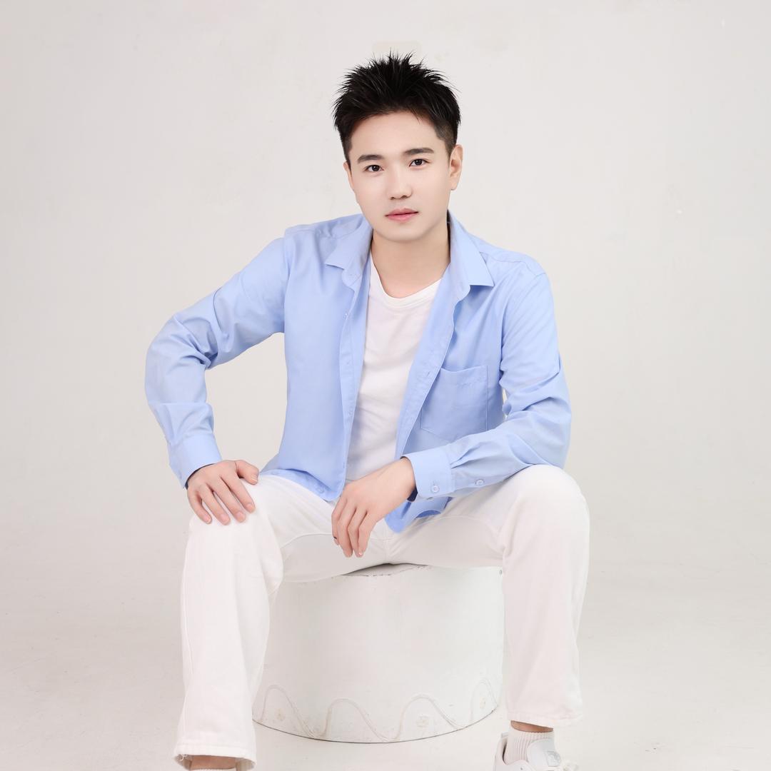 阿虎在新乡 专注男发设计