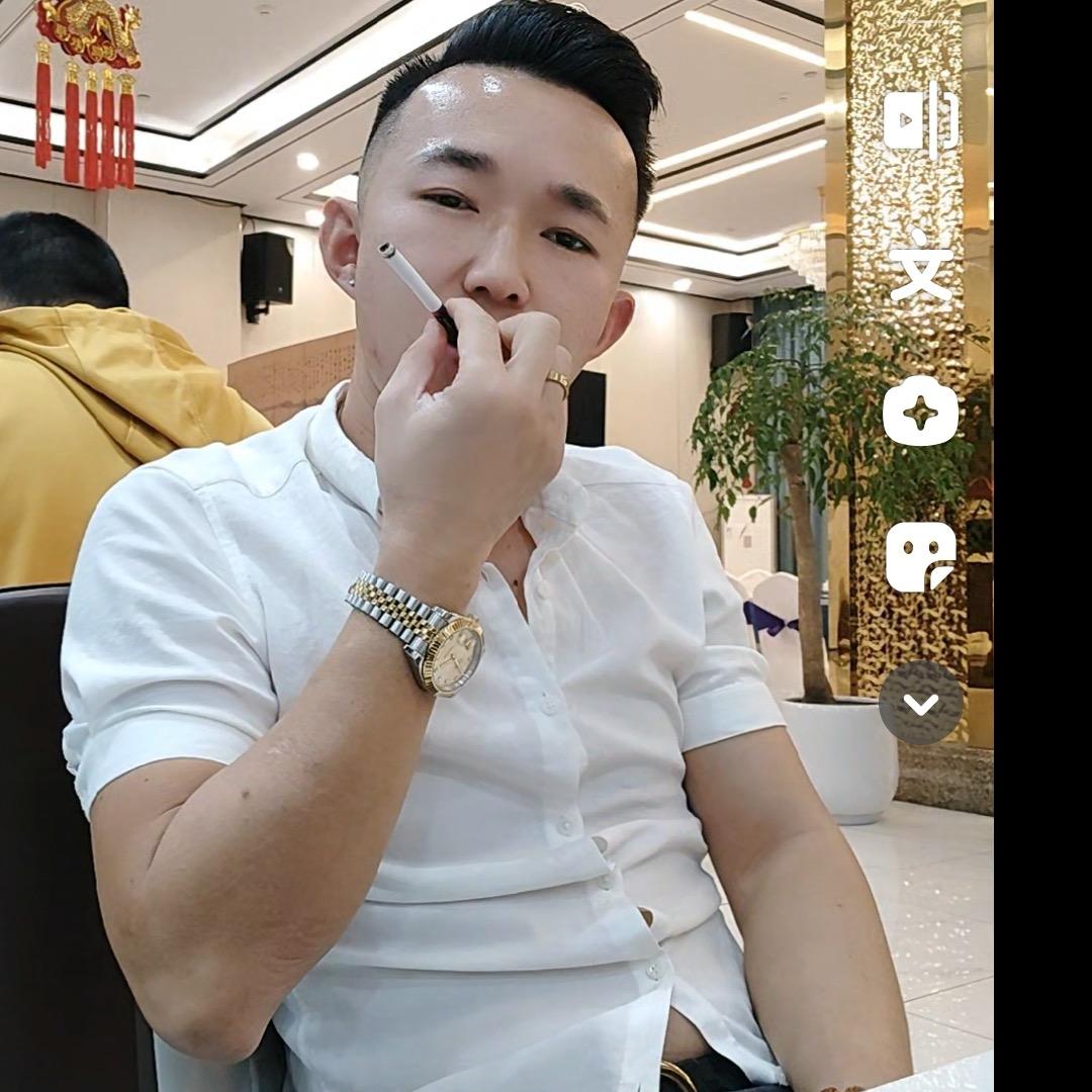 ༃༻逍遥៚᭄哥哥💋💋