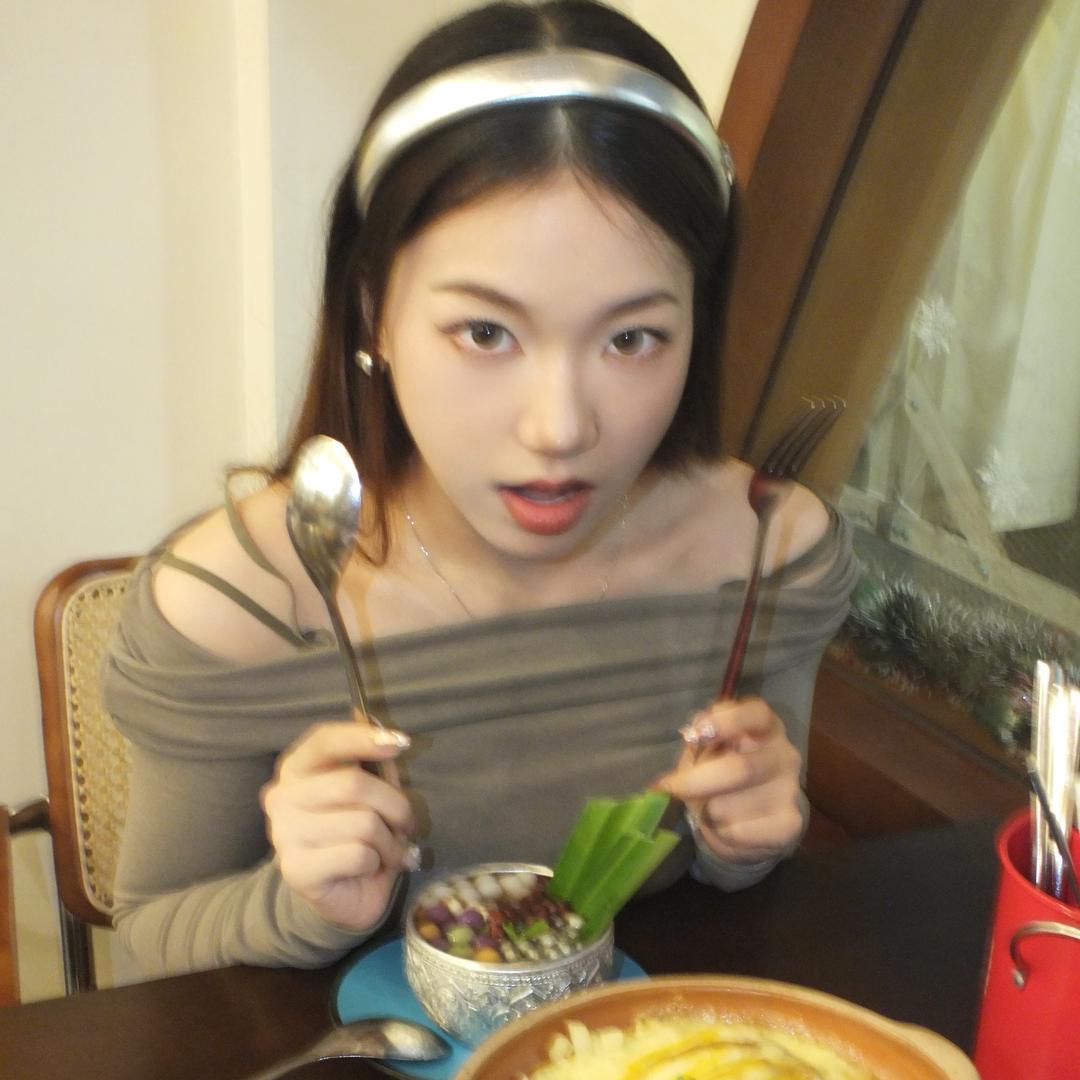 是楚婕呀!