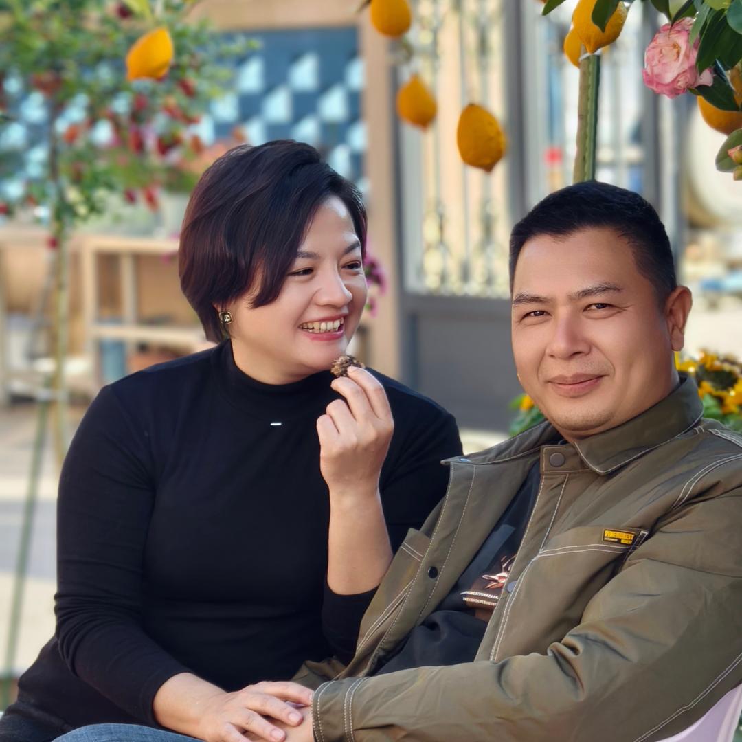 明哥和小白在农村