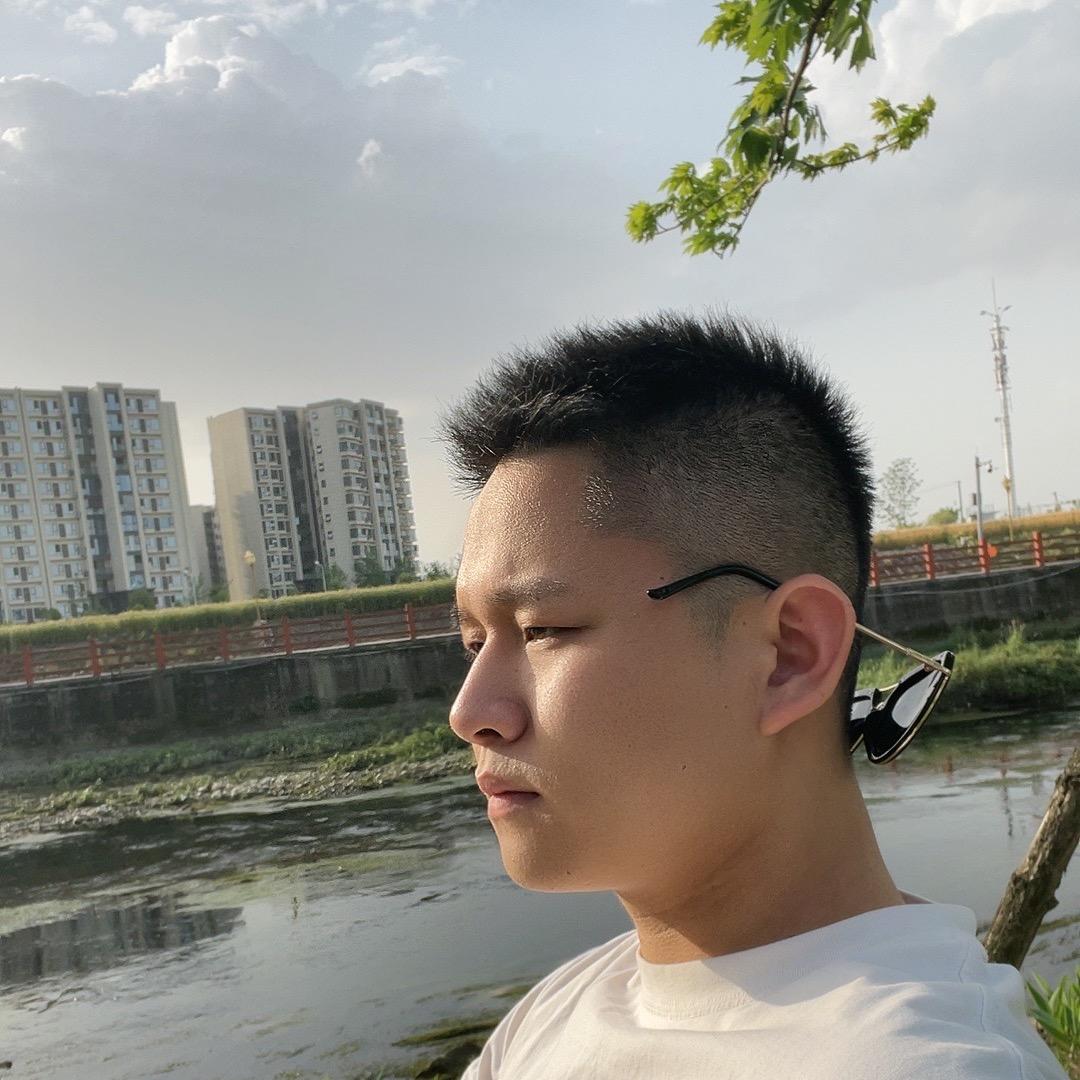 飞淼服饰