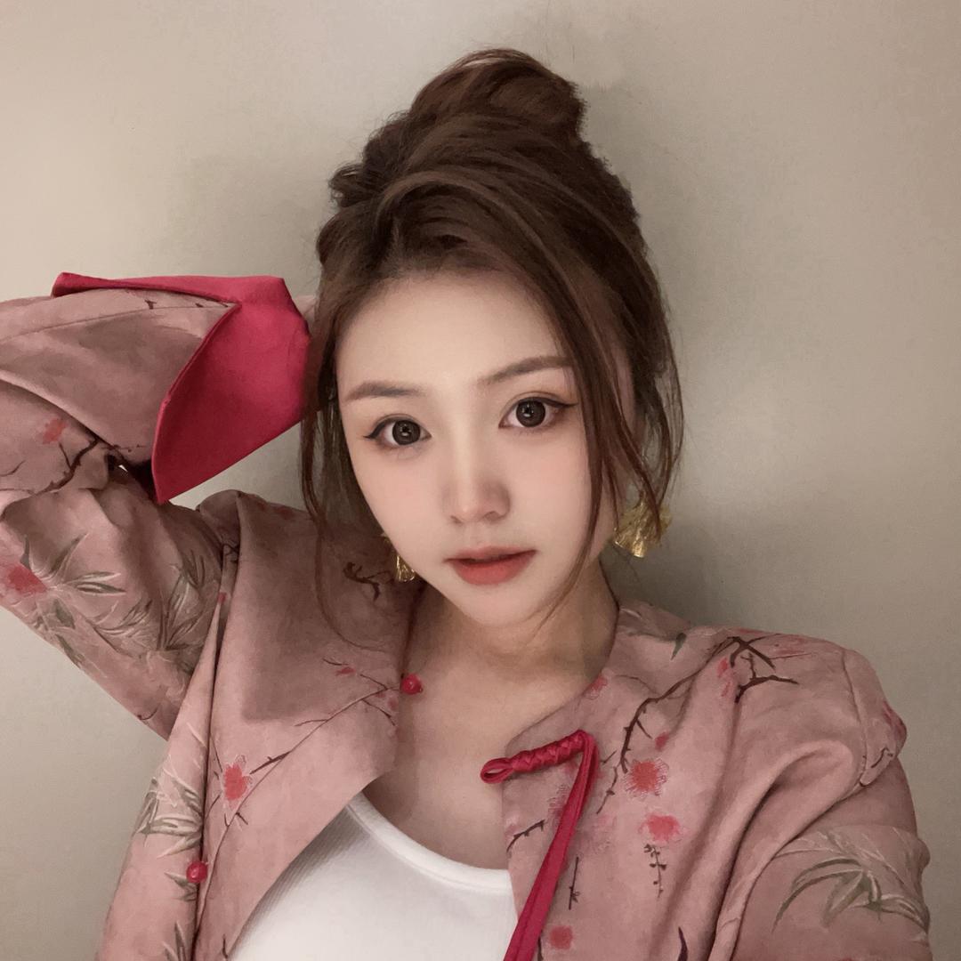 美少女小九