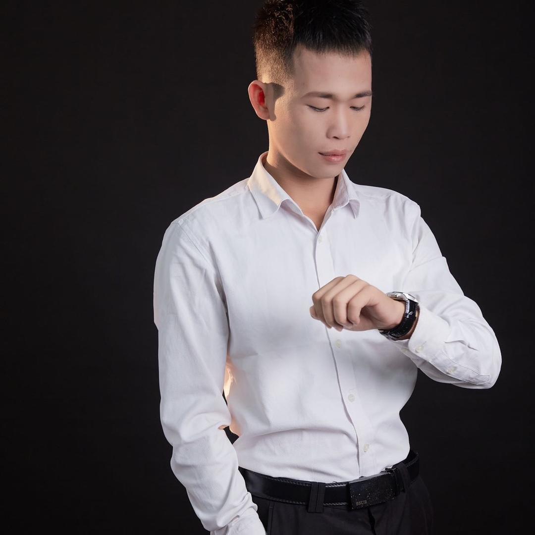 钦州二手车、黄仔