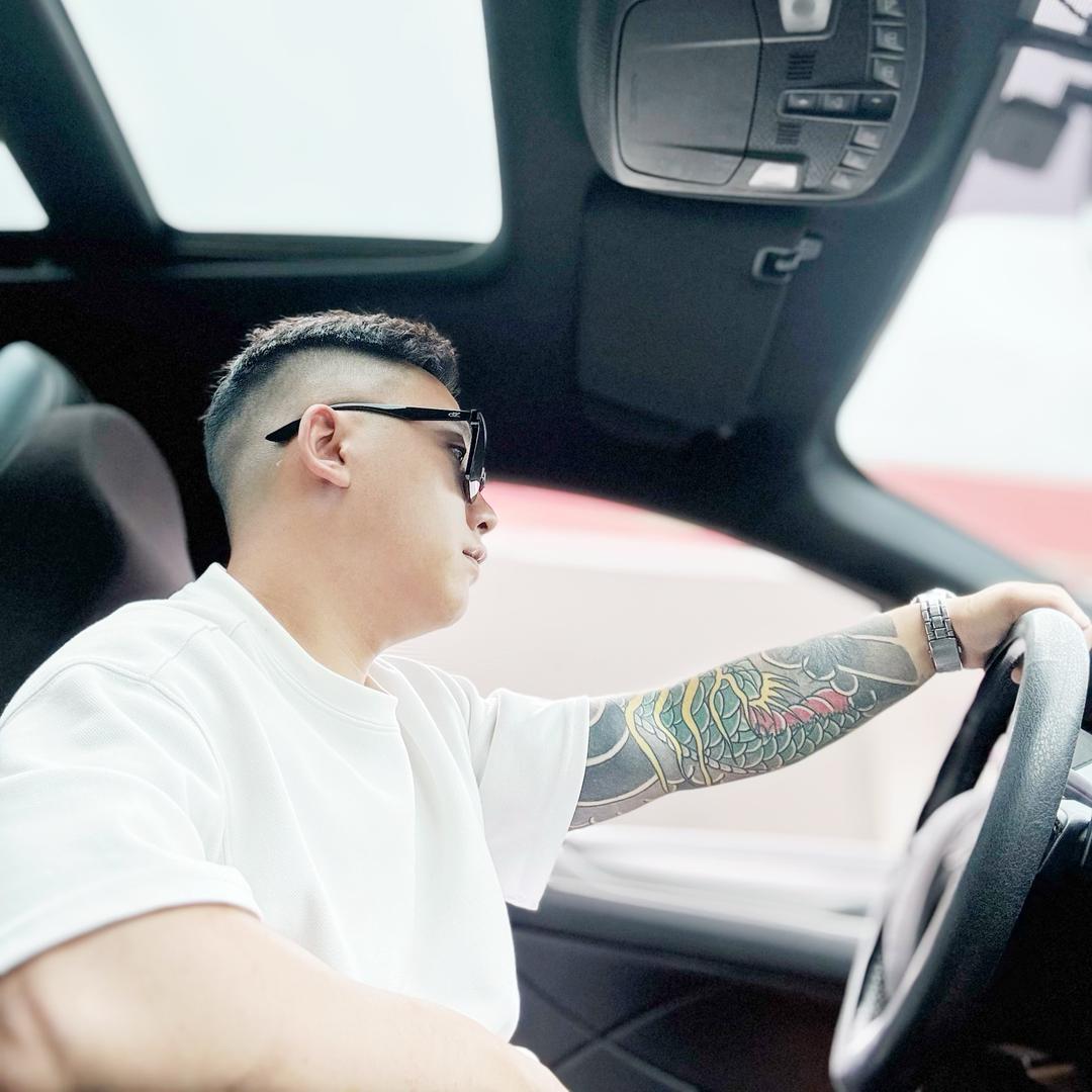 爱吃辣的小毛（安驰）