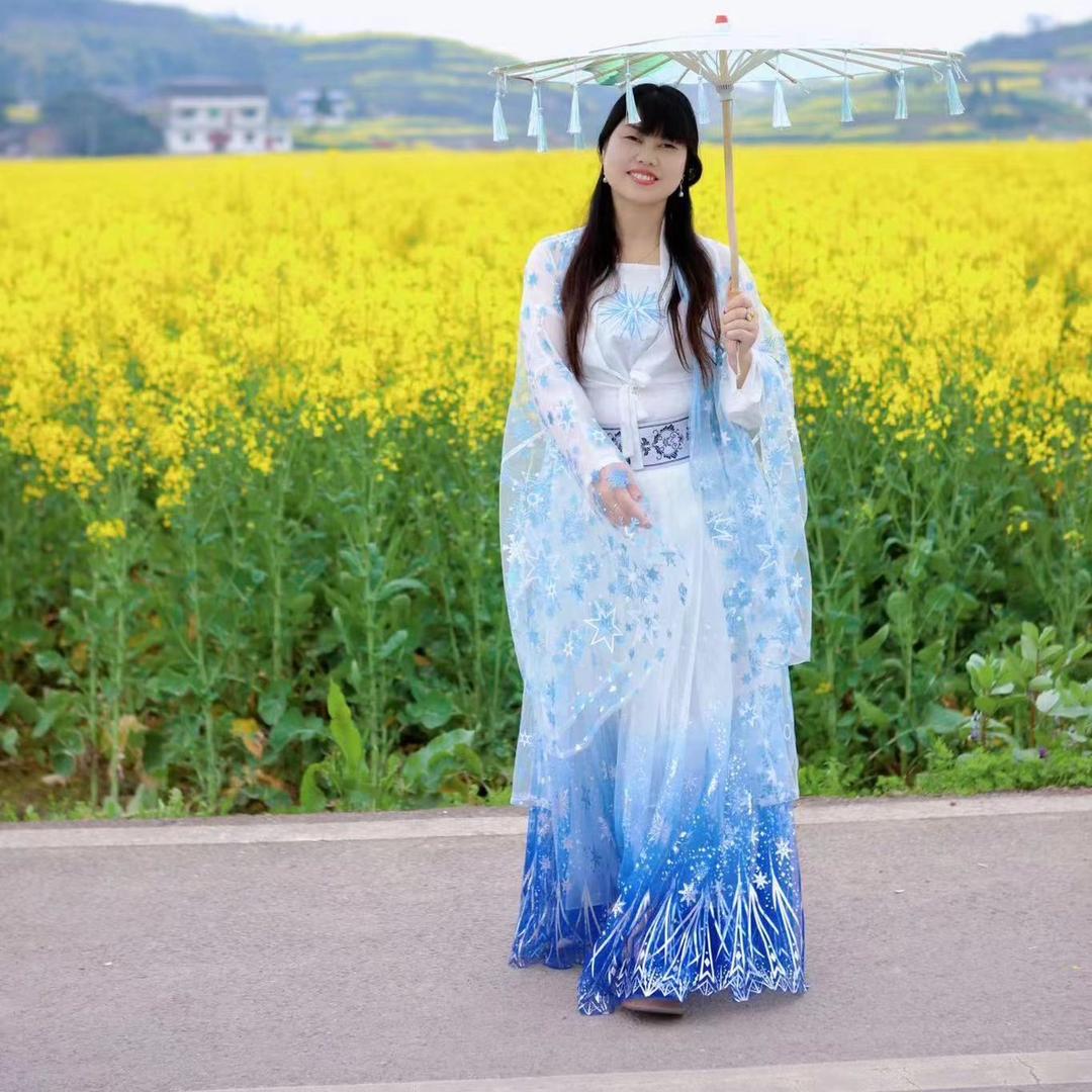 兰兰 🩴寻找有缘人