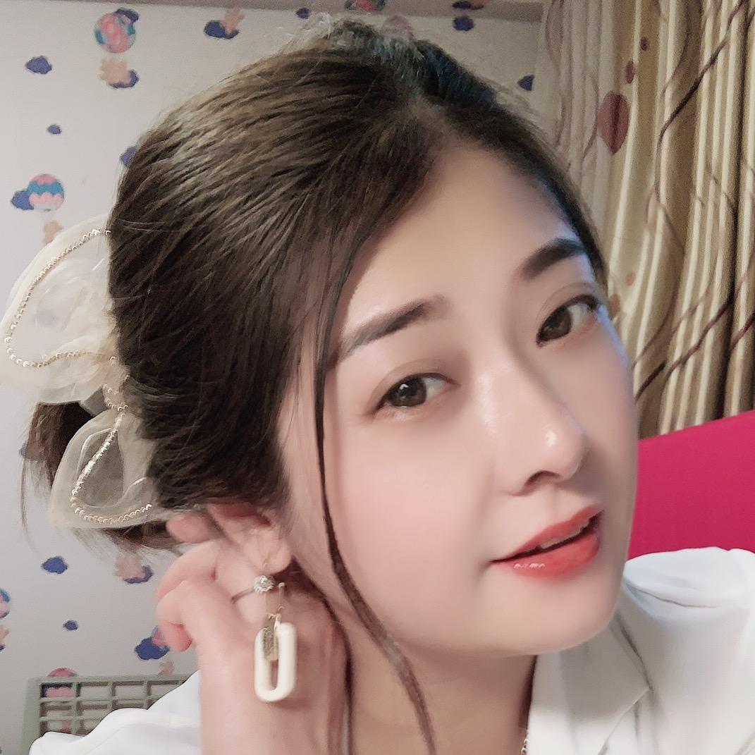 依依男舍