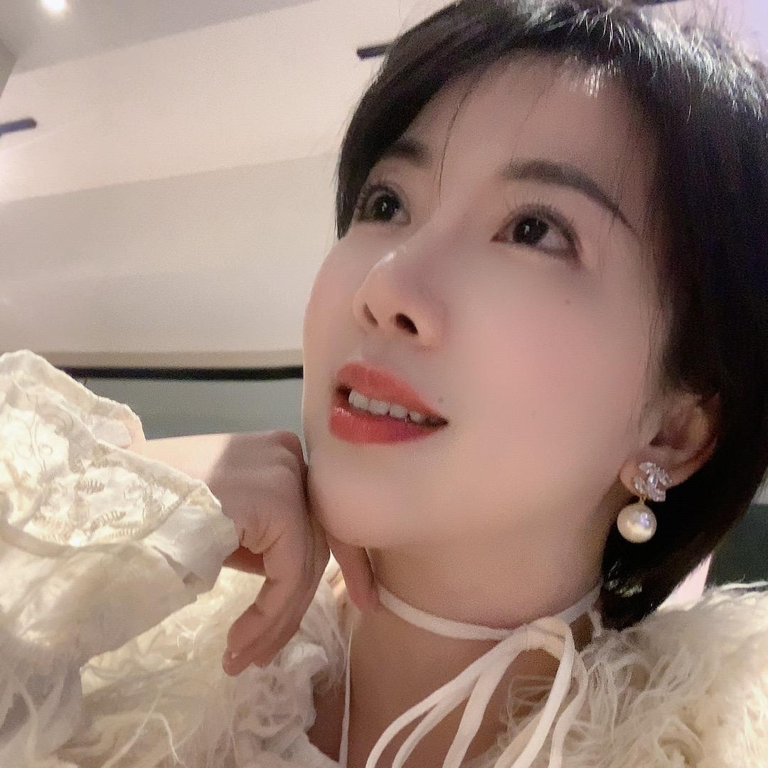 Vivian薇薇安（记录生活）
