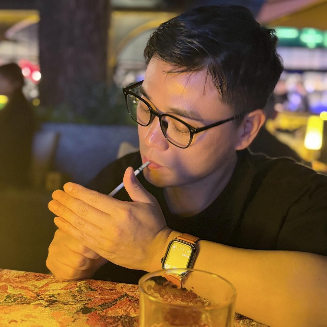 珂珲只玩二手机