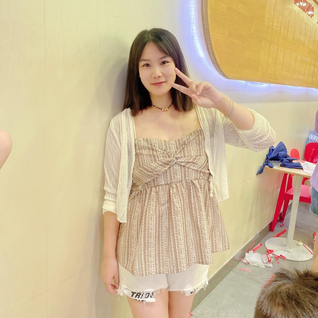 ᥫᩣ吃饱睡不饱এ