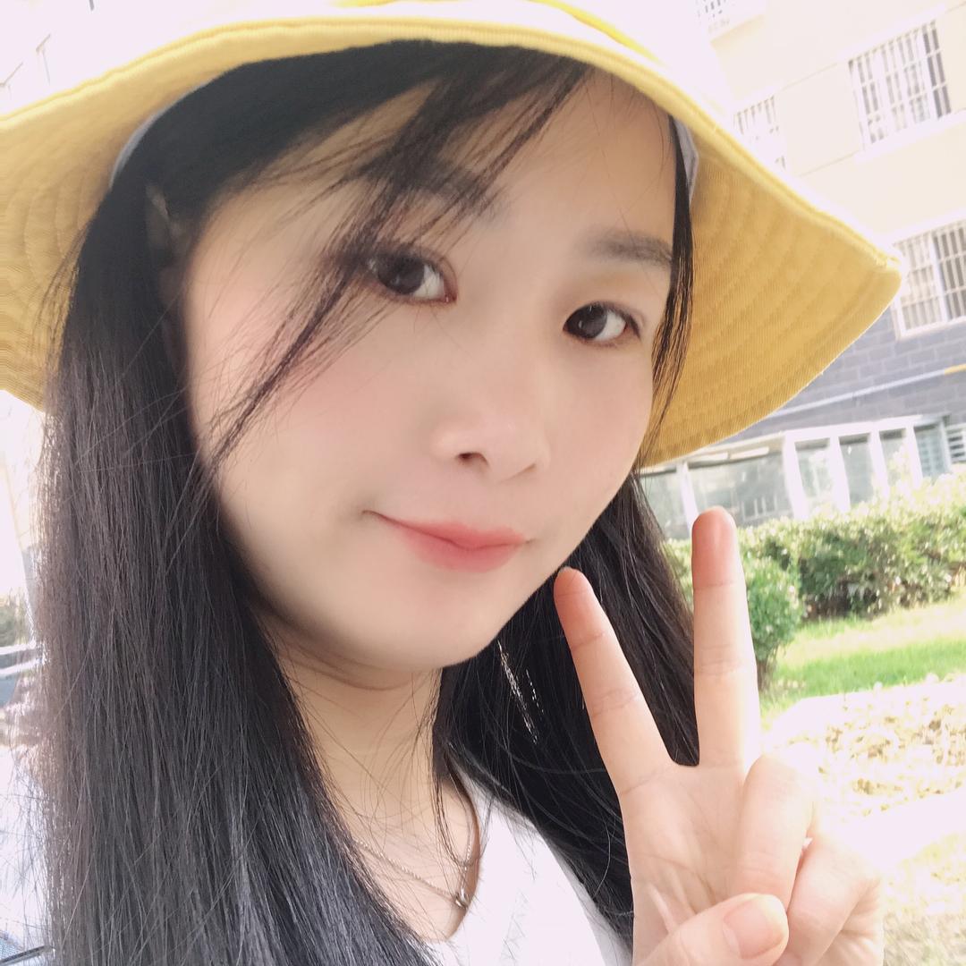 @小月饼🥮