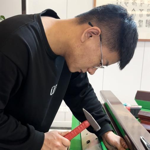 鲁泓体育（台球器材维修）