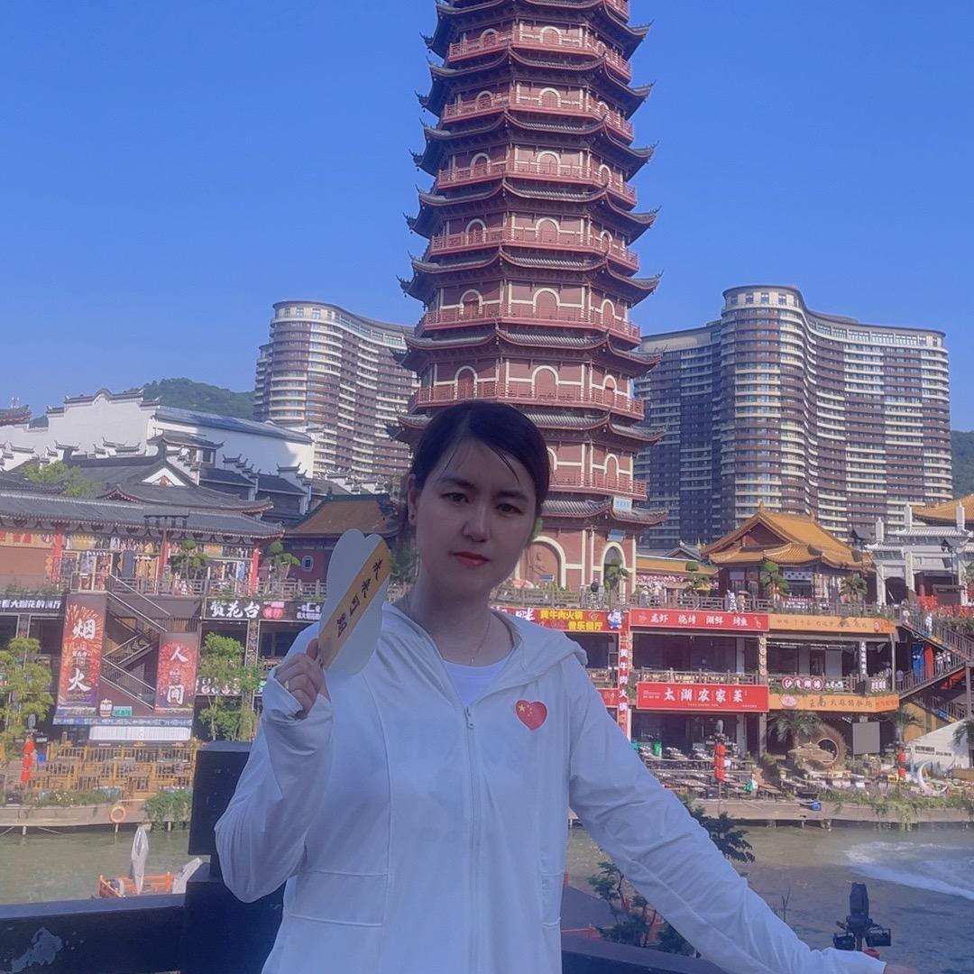 不经历风雨哪能见彩虹
