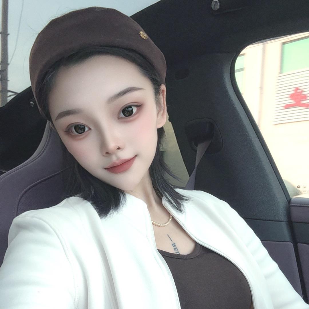 梦里有个xiao  cui  hua🌼
