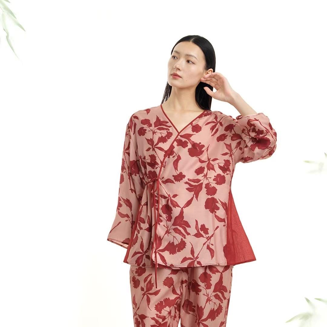 花佃品色服饰小铺