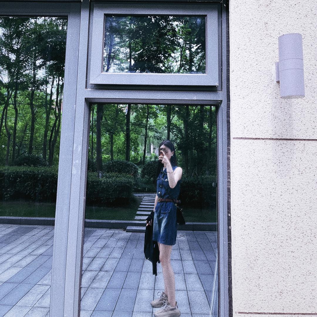 曼小小曼。