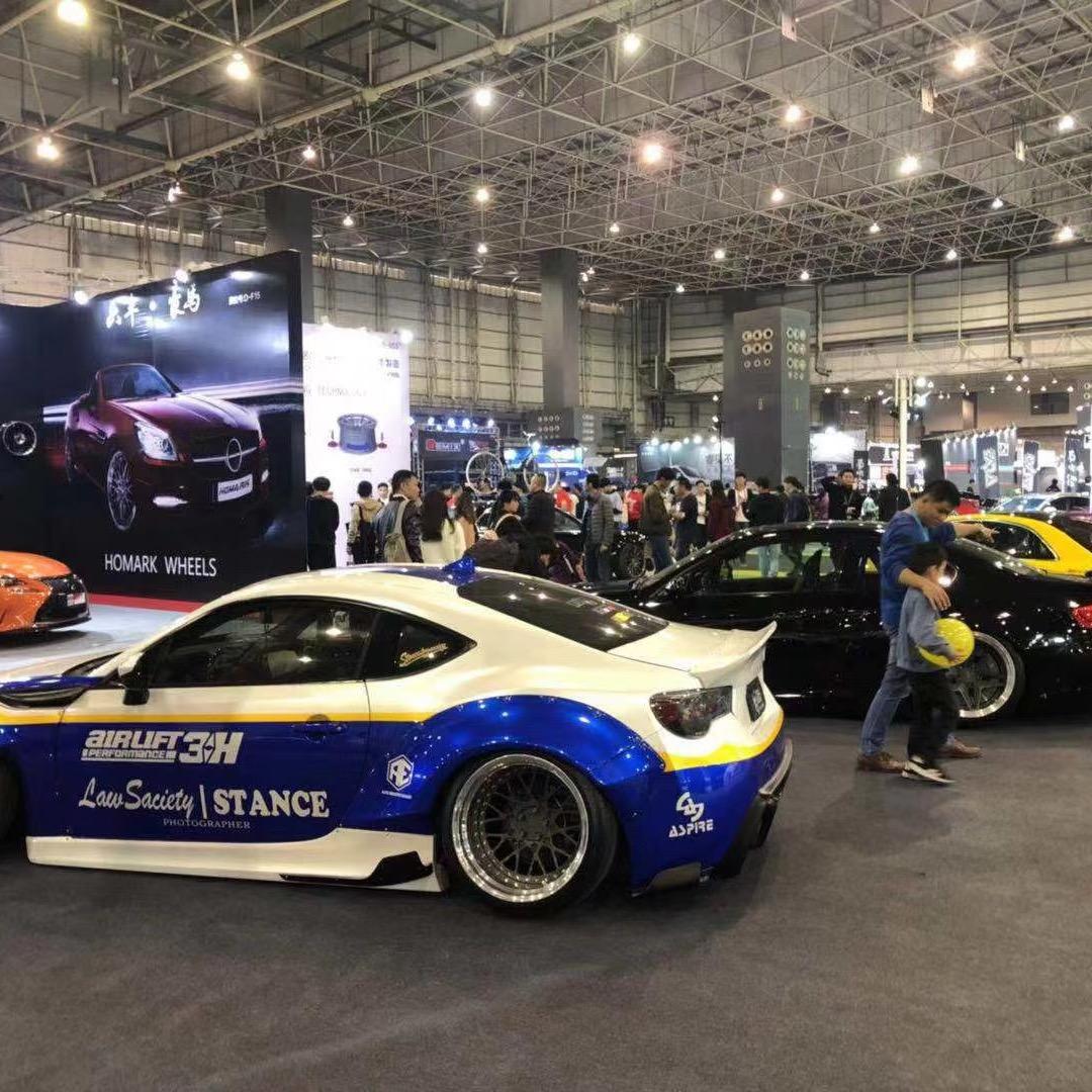 深圳九号小牛极核电动车