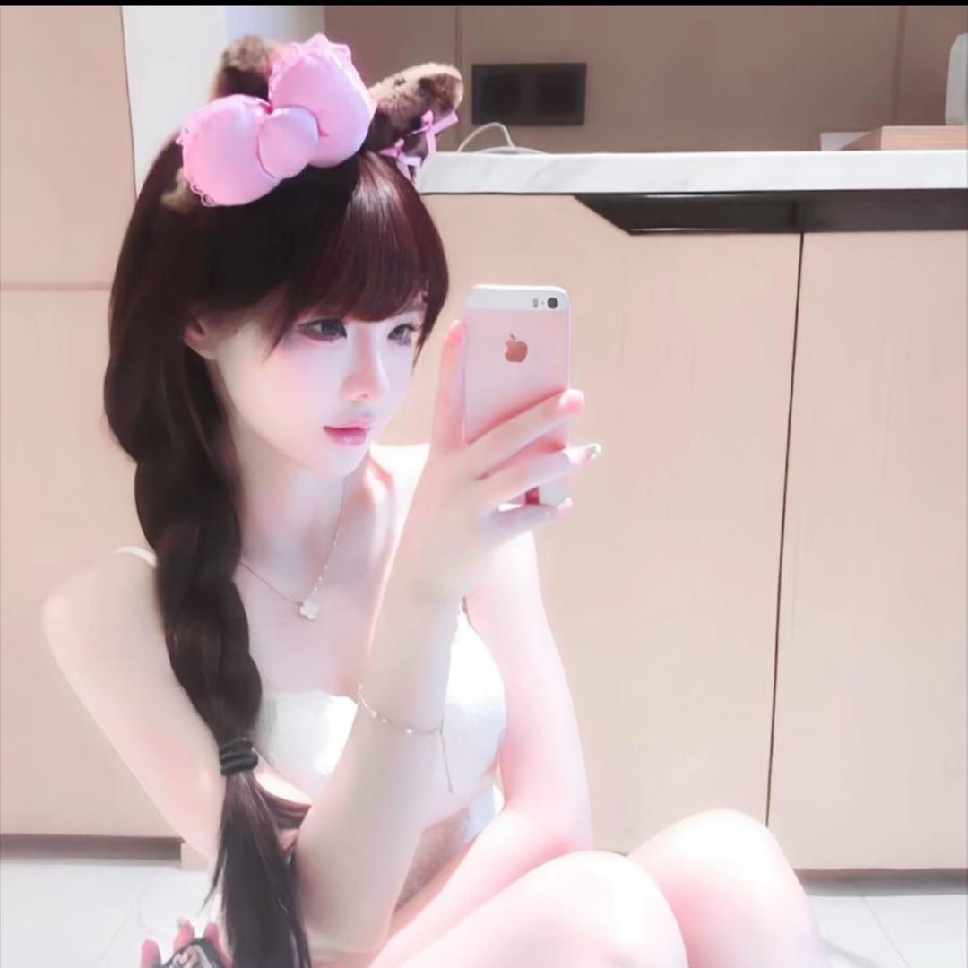 在逃村花