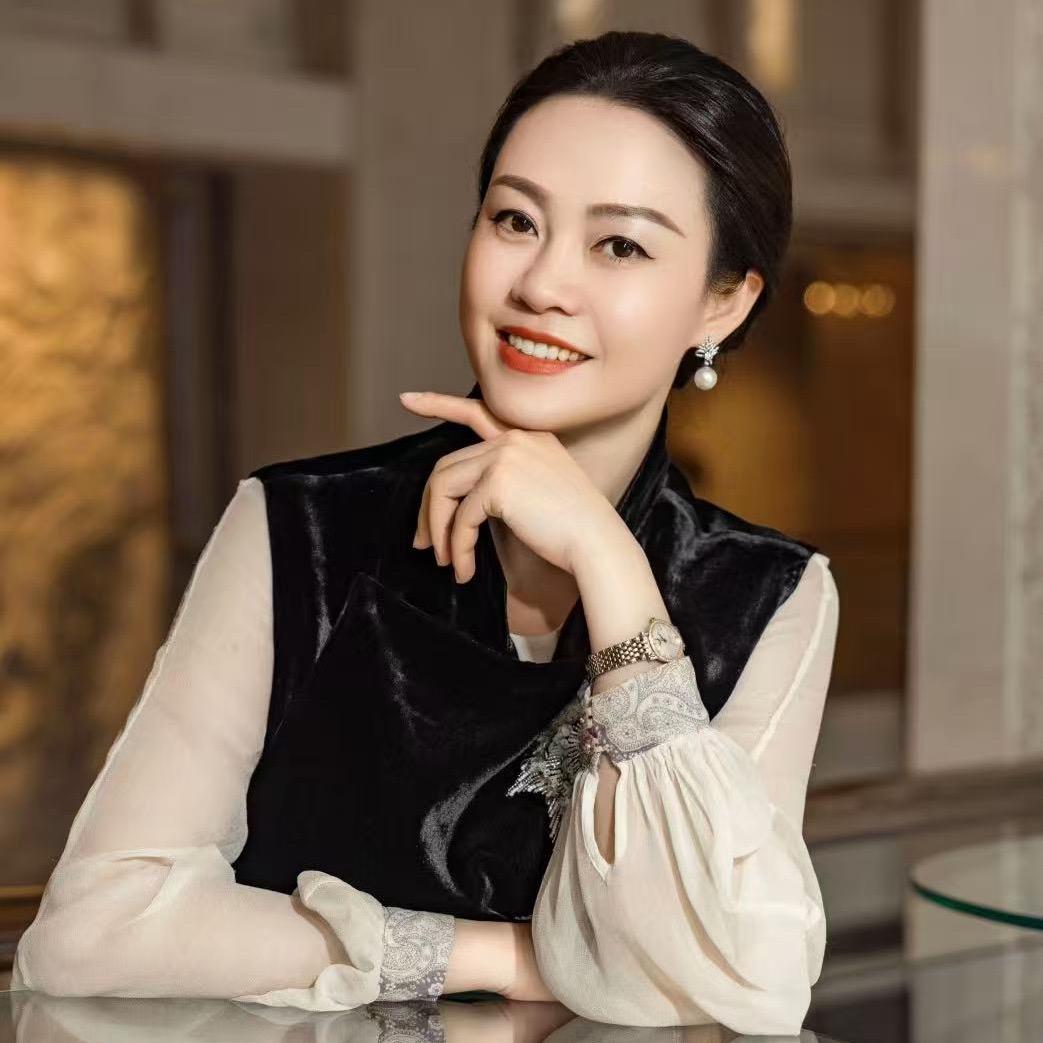 东方謹悦罗岚兮